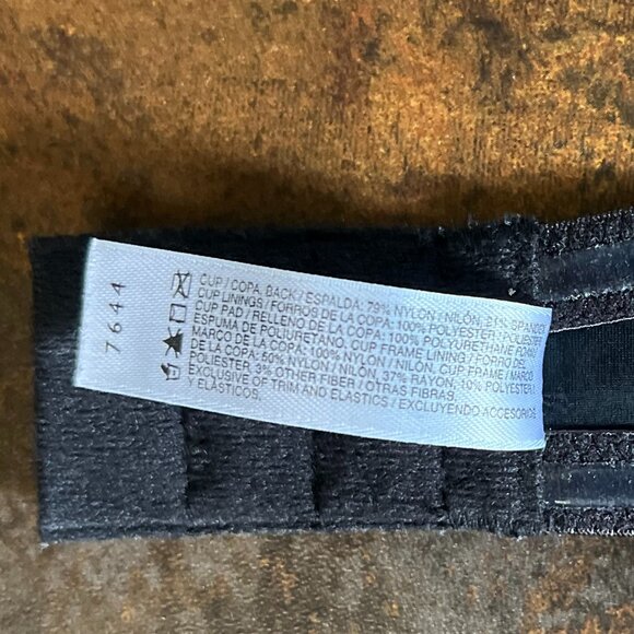 Wonderbra Black Strapless Bra w/Lace Panels & Trim & Non-Slip Wings, Size 34B - Picture 4 of 6